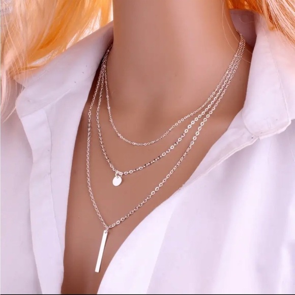 Jewelry - Silver Circle Bar Multilayer Necklace